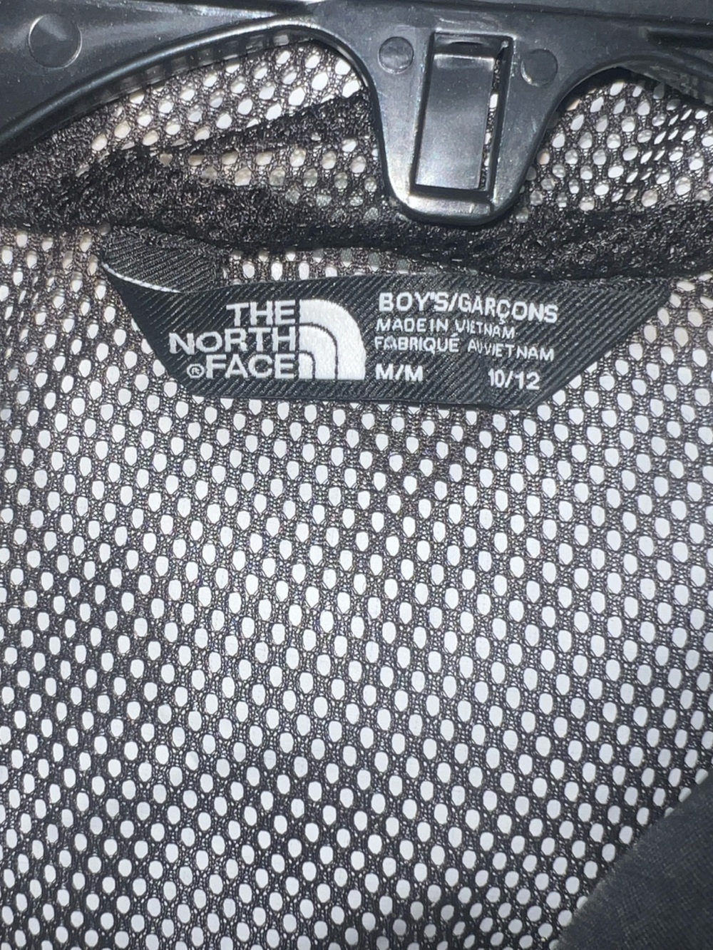 North Face M boys black windbreaker - Picture 3 of 3